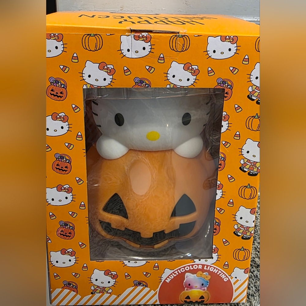 NIP New In Package Hello Kitty LED Pumpkin Aroma Fan Halloween